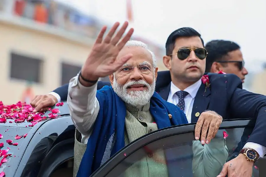PM मोदी के मुंबई कार्यक्रम से पहले हड़कंप! फर्जी PMO ID कार्ड और बंदूक के साथ 2 संदिग्ध हिरासत में
