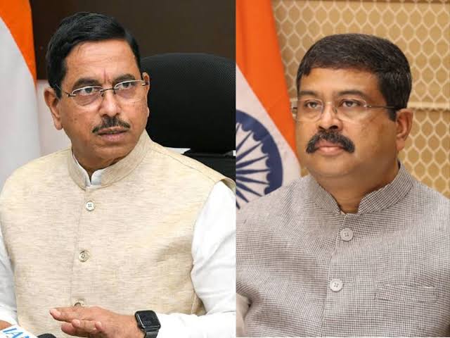 केंद्रीय मंत्री प्रह्लाद जोशी देश के नए शिक्षा मंत्री नियुक्त, राष्ट्रपति ने दी मंजूरी