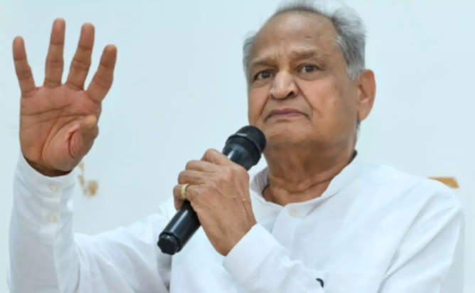 अब आमजन में डर है और अपराधियों में विश्वास— राजस्थान की कानून व्यवस्था पर गहलोत का बड़ा बयान