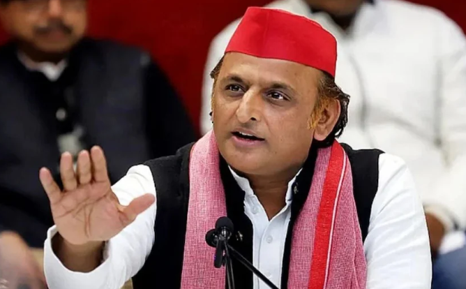 BJP है संकट, इसे हटाओ- एक्सप्रेसवे से लेकर राम मंदिर चंदा चोरी पर गरजे अखिलेश यादव