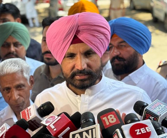'भूपेश बघेल ने मुझे बताया कि....'- पंजाब कांग्रेस के चल रही कलह पर अमरिंदर सिंह राजा वडिंग का बड़ा बयान