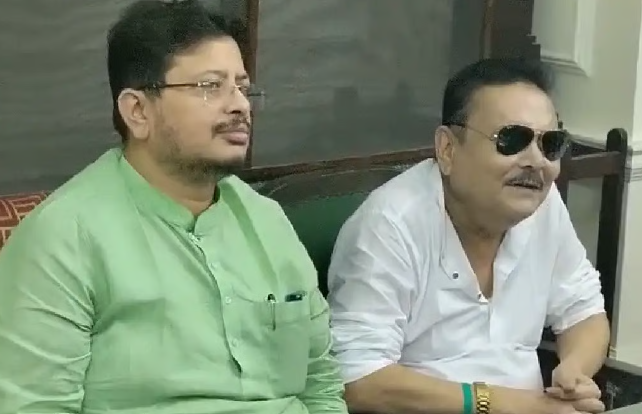 ममता बनर्जी को बड़ा झटका: करीबी TMC विधायक मदन मित्रा ने बदला पाला, बागी गुट में हुए शामिल