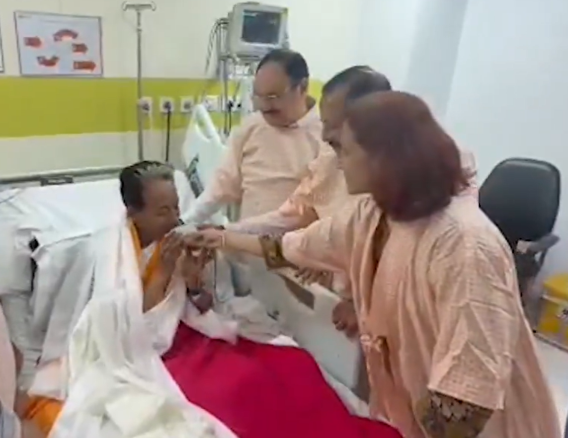 सोनम वांगचुक के सामने झुकी सरकार: जेपी नड्डा रात 12.30 बजे मिलने पहुंचे, जूस पिलाया लेकिन प्रदर्शन जारी