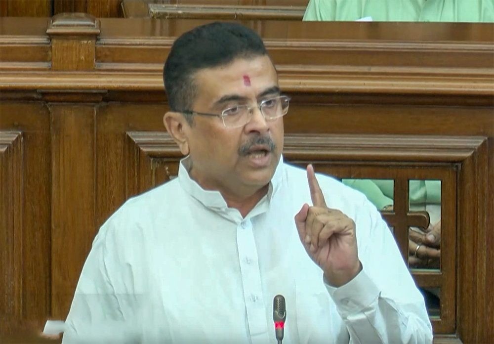 बंगाल में अब हिंसा और दंगों पर होगी 'कड़ी कार्रवाई', सुवेंदु सरकार ने पास कराया नया सेफ्टी बिल