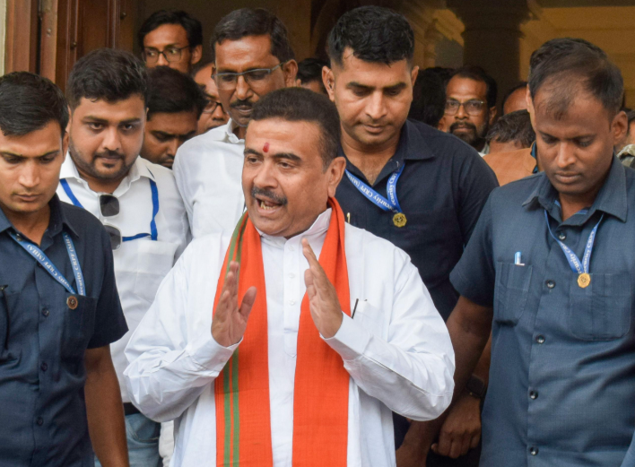 PA की हत्या के बाद अब CM सुवेंदु के इस करीबी नेता पर हुआ जानलेवा हमला, TMC पर लगे आरोप
